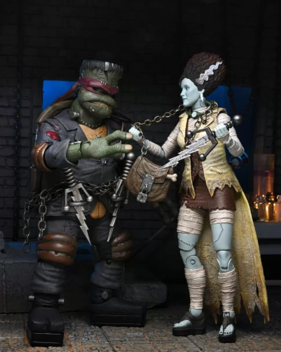 NECA April O'Neil Bride Of Frankenstein Figure - Universal Monsters X Teenage Mutant Ninja Turtles* Ultimates