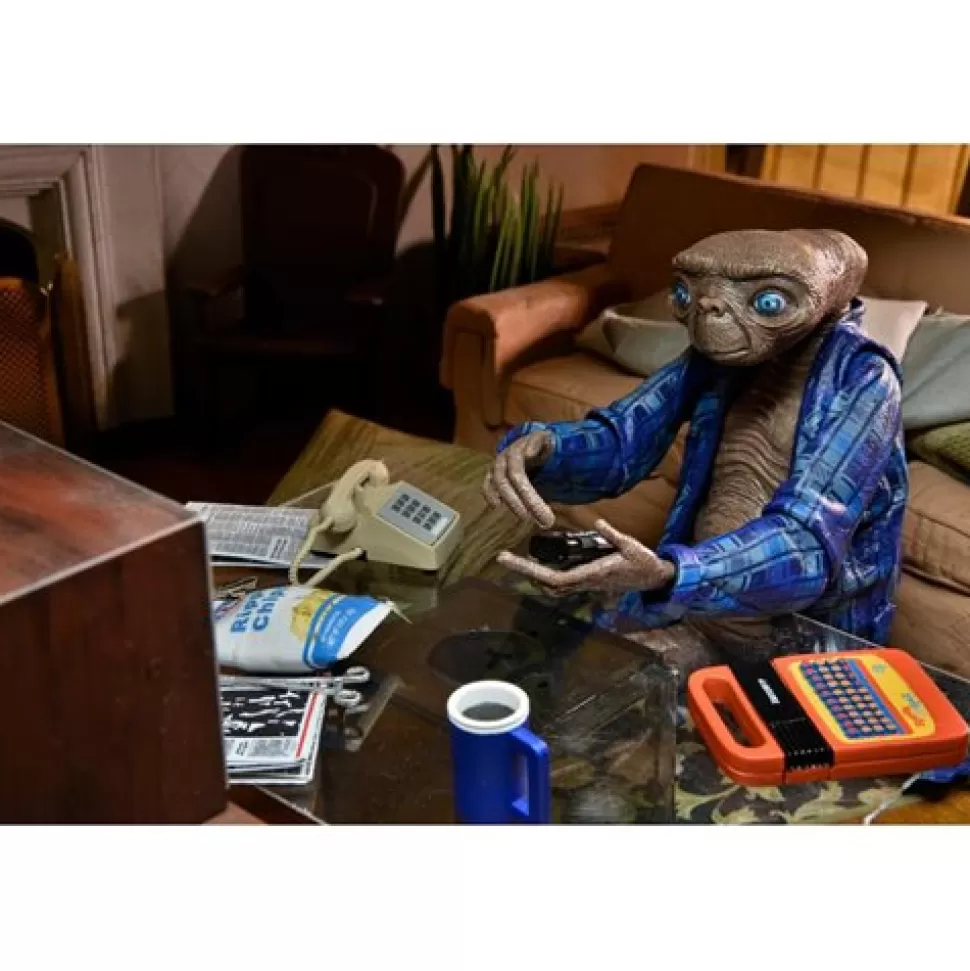 NECA E.T. The Extra-Terrestrial Ultimate Telepathic E.T. 40Th Anniversary 7-Inch Scale Action Figure* Ultimates