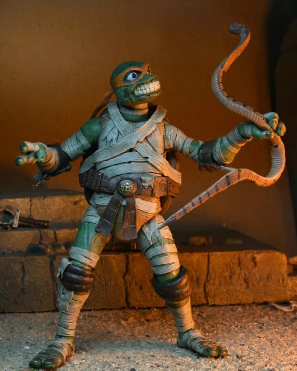 NECA Universal Monsters X Teenage Mutant Ninja Turtles Ultimate Michelangelo As The Mummy* Ultimates